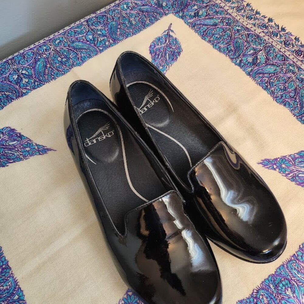 Dansko Olivia Black Patent Loafers EU 38 US 7.5-8